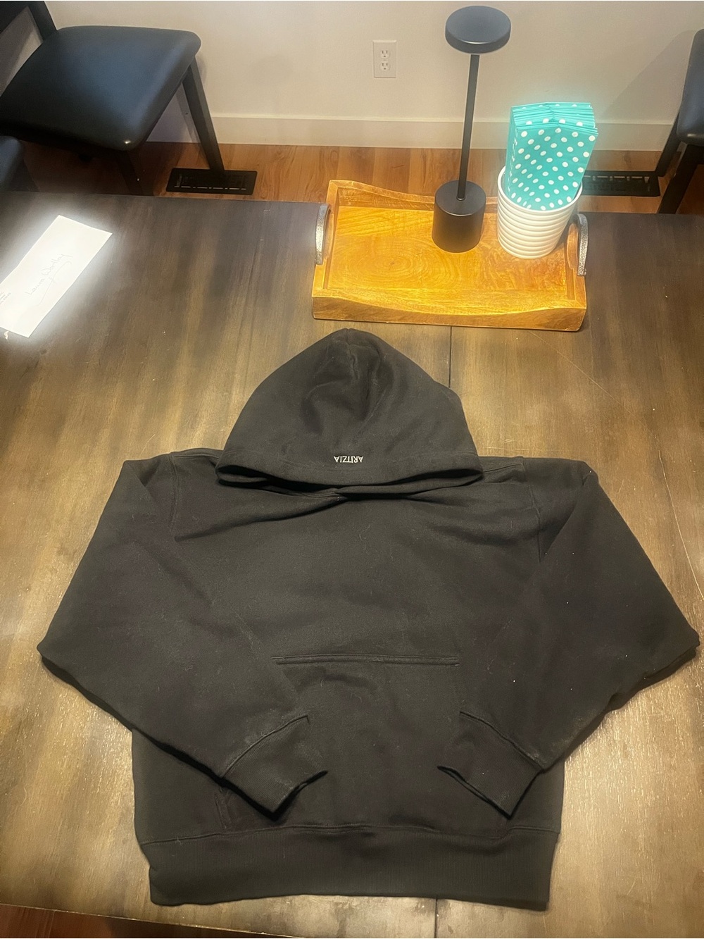 Small black Aritzia Hoodie